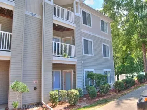 1241 University Ct, Raleigh, NC 27606