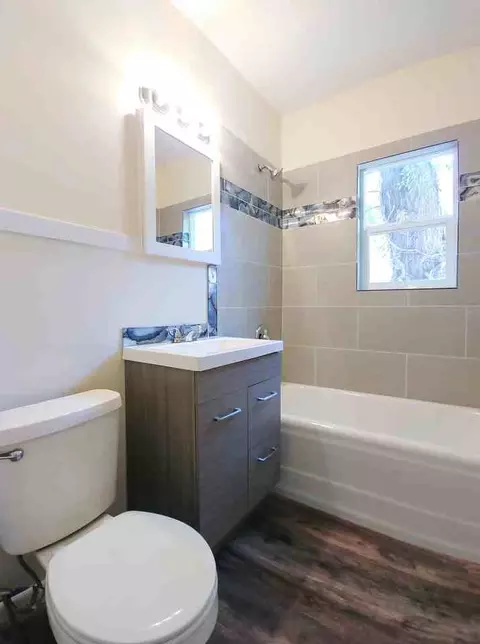 201 Girard Blvd SE, Albuquerque, NM 87106