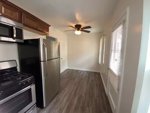 724 E Cedar Ave, Burbank, CA 91501 photo 3