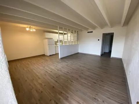 1033 Madeira Dr SE, Albuquerque, NM 87108