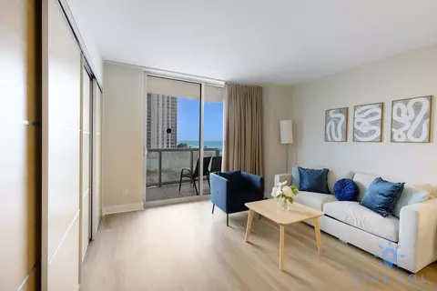 18683 Collins Ave, Sunny Isles Beach, FL 33160