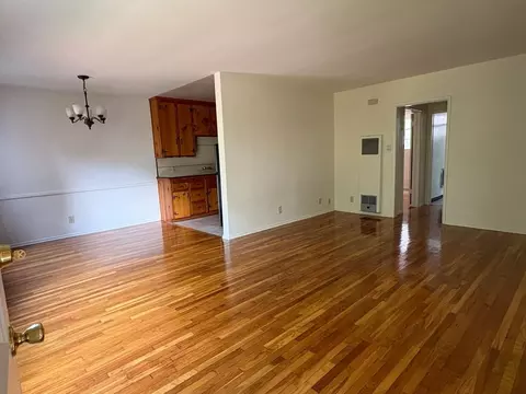 4464 Hazeltine Ave, Sherman Oaks, CA 91423