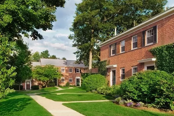  1 Hancock Village Dr, Brookline, MA 02467 photo 47