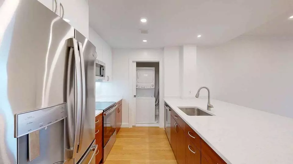  1 Hancock Village Dr, Brookline, MA 02467 photo 13