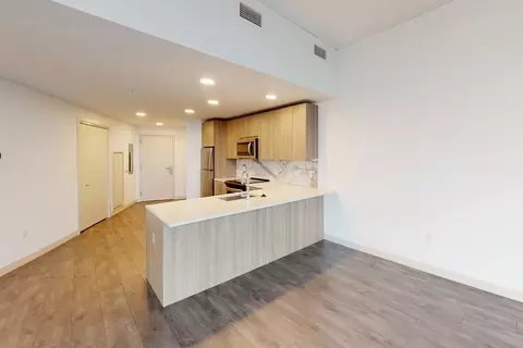 100 N Kingshighway Blvd, Saint Louis, MO 63108