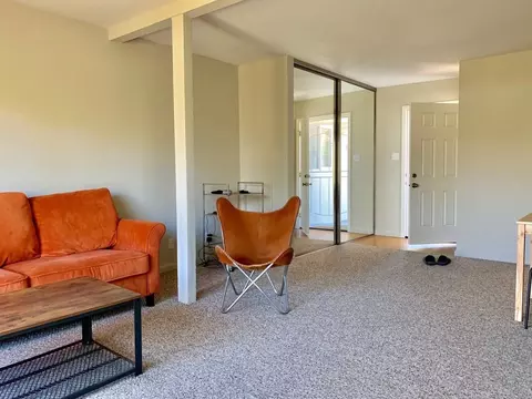 1492 Ebener St, Redwood City, CA 94061
