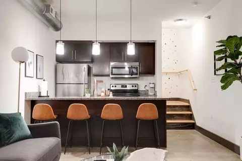 115 E Broad St, Richmond, VA 23219