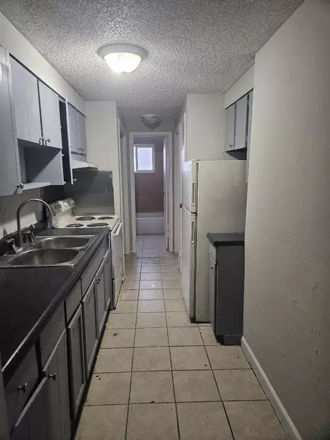 1345 Yosemite St, Denver, CO 80220