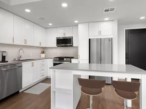 185 S State College Blvd, Brea, CA 92821 photo 8