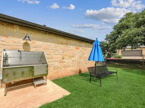 2323 Wolf Ranch Pkwy, Georgetown, TX 78628 photo 30