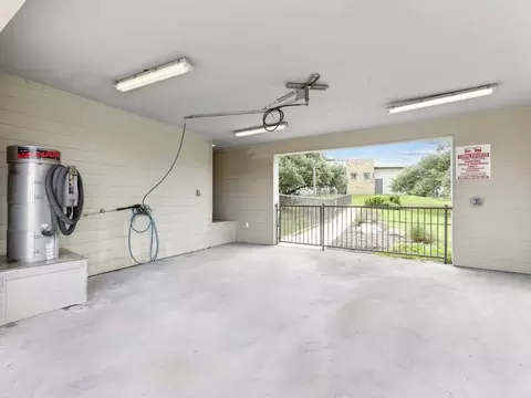 2323 Wolf Ranch Pkwy, Georgetown, TX 78628 photo 32