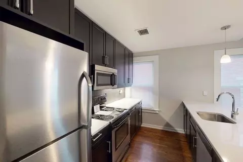 100 W Armour Blvd, Kansas City, MO 64111
