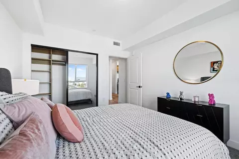 7650 Van Nuys Blvd, Los Angeles, CA 91405