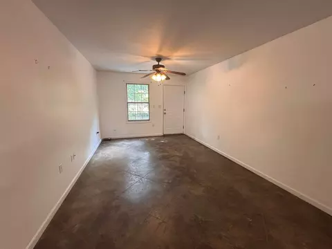 612 N 5th St, Paragould, AR 72450