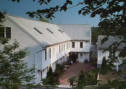 39 S Main St, Derry, NH 03038 photo 9