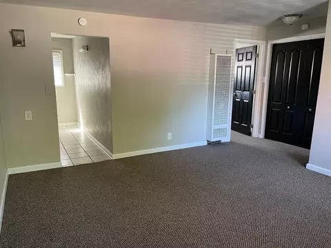 10 Indian Springs Dr, Columbus, OH 43214