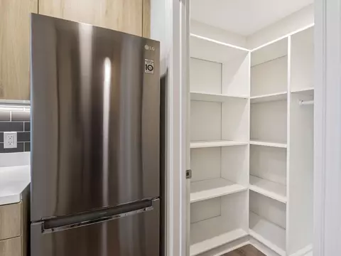 401 N Pass Ave, Burbank, CA 91505 photo 29