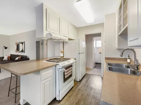 401 N Pass Ave, Burbank, CA 91505 photo 6