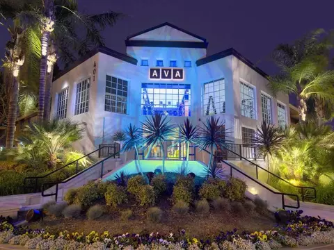 401 N Pass Ave, Burbank, CA 91505 photo 47
