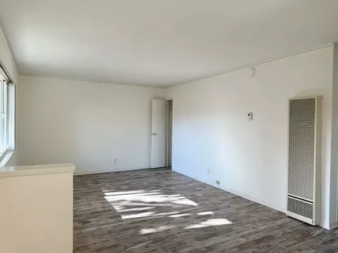 1760 California St, Mountain View, CA 94041