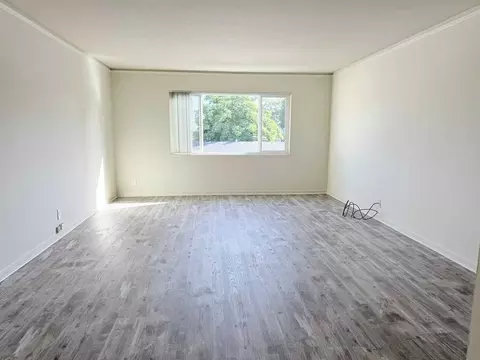 1760 California St, Mountain View, CA 94041