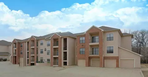 3888 Post Oak Blvd, Euless, TX 76040 photo 6