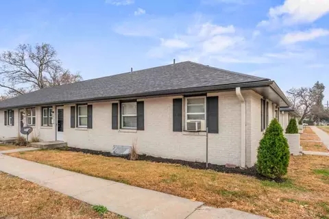 3143 Puckett Rd, Kansas City, KS 66103