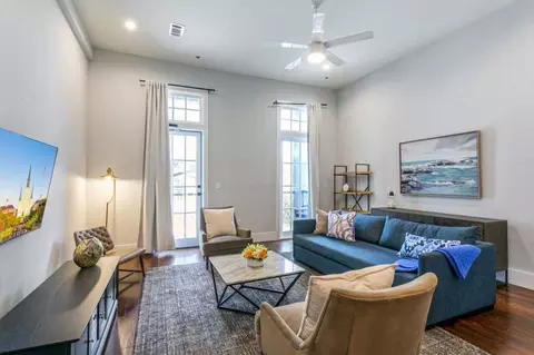 1430 Saint Charles Ave, New Orleans, LA 70130