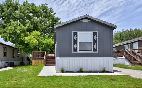 8259 Montgomery Oak, San Antonio, TX 78239