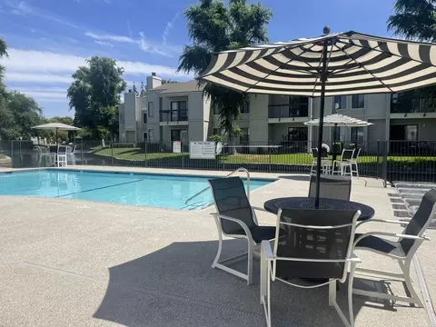 8200 Kroll Way, Bakersfield, CA 93311 photo 6