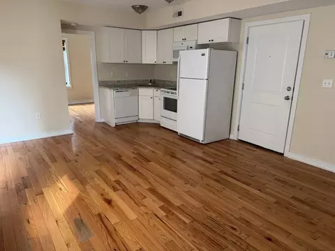 4442 Cresson St, Philadelphia, PA 19127