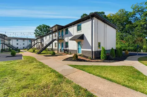 558 College St, Hapeville, GA 30354
