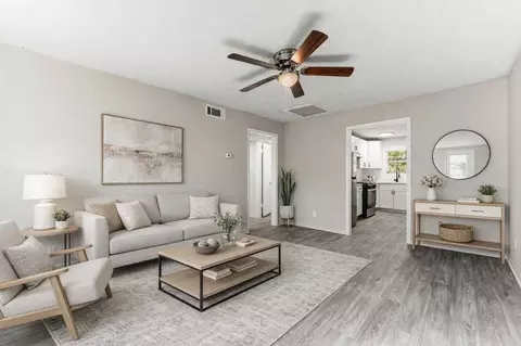 558 College St, Hapeville, GA 30354