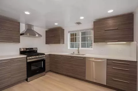 317 S Hamel Rd, Los Angeles, CA 90048 photo 2