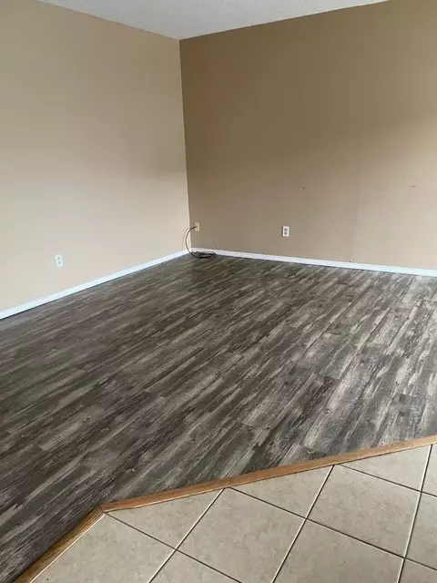 1001 S Saint Louis Ave, Joplin, MO 64801