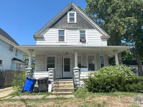 3518 W 54th St, Cleveland, OH 44102
