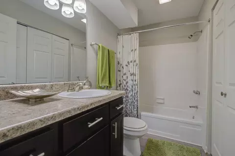 1019 Fox Hunt Ln, Raleigh, NC 27615 photo 5