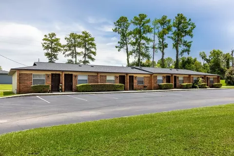 3510 NW 91st St, Gainesville, FL 32606