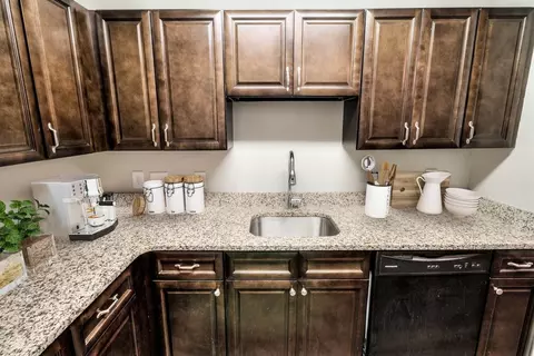 900 Lakeview Ave, Davidson, NC 28036 photo 17