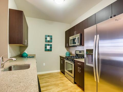 301 Dey St, Harrison, NJ 07029 photo 2