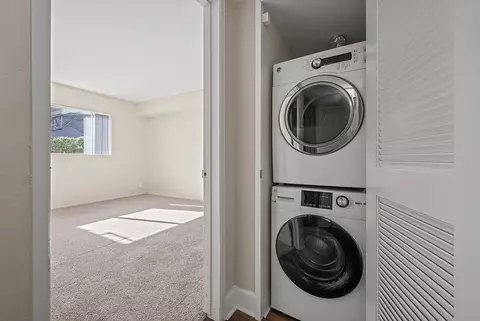245 W Loraine St, Glendale, CA 91202 photo 9
