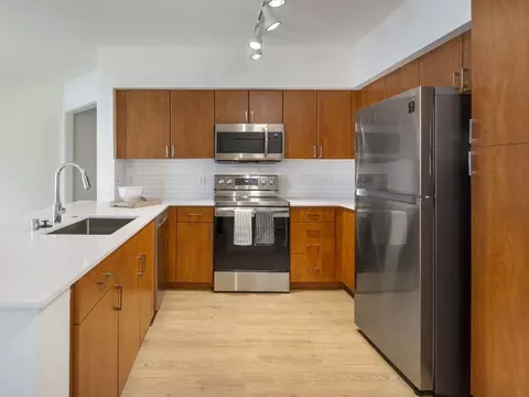10410 NE 2nd St, Bellevue, WA 98004 photo 11