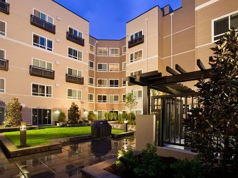 10410 NE 2nd St, Bellevue, WA 98004 photo 25