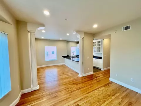 6838 Geary Blvd, San Francisco, CA 94121