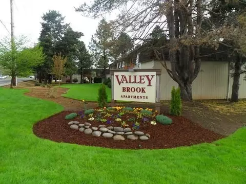 4954 Liberty Rd S, Salem, OR 97306