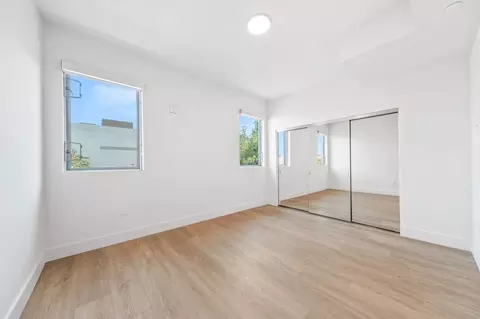 1001 N Fairfax Ave, West Hollywood, CA 90046 photo 29