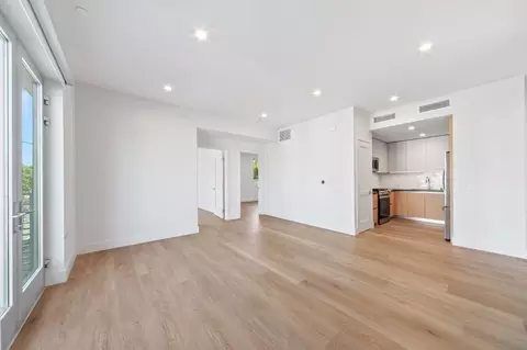 1001 N Fairfax Ave, West Hollywood, CA 90046 photo 26
