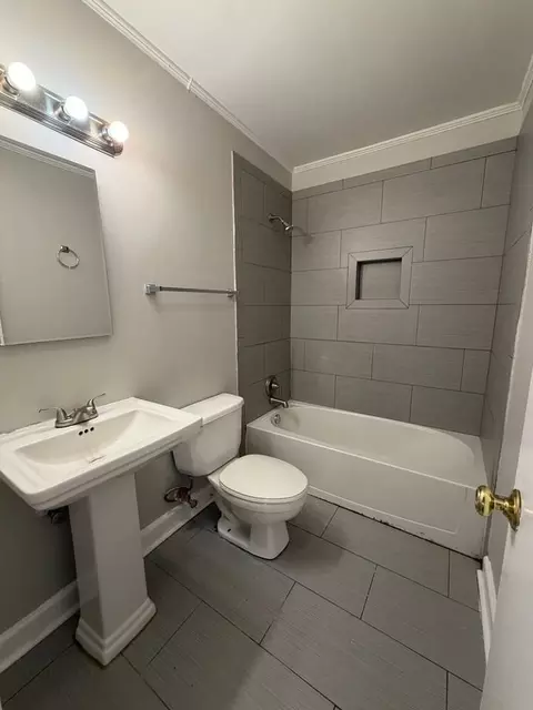 2725 Bancroft St, Charlotte, NC 28206 photo 8