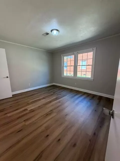2725 Bancroft St, Charlotte, NC 28206 photo 5