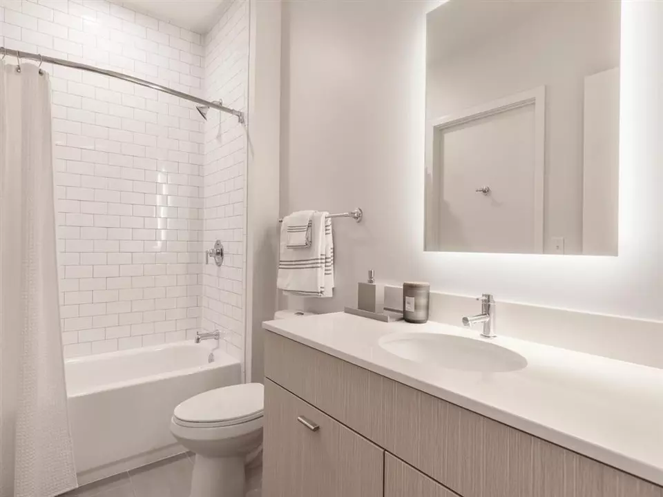  2121 1st St SW, Washington, DC 20024 photo 25